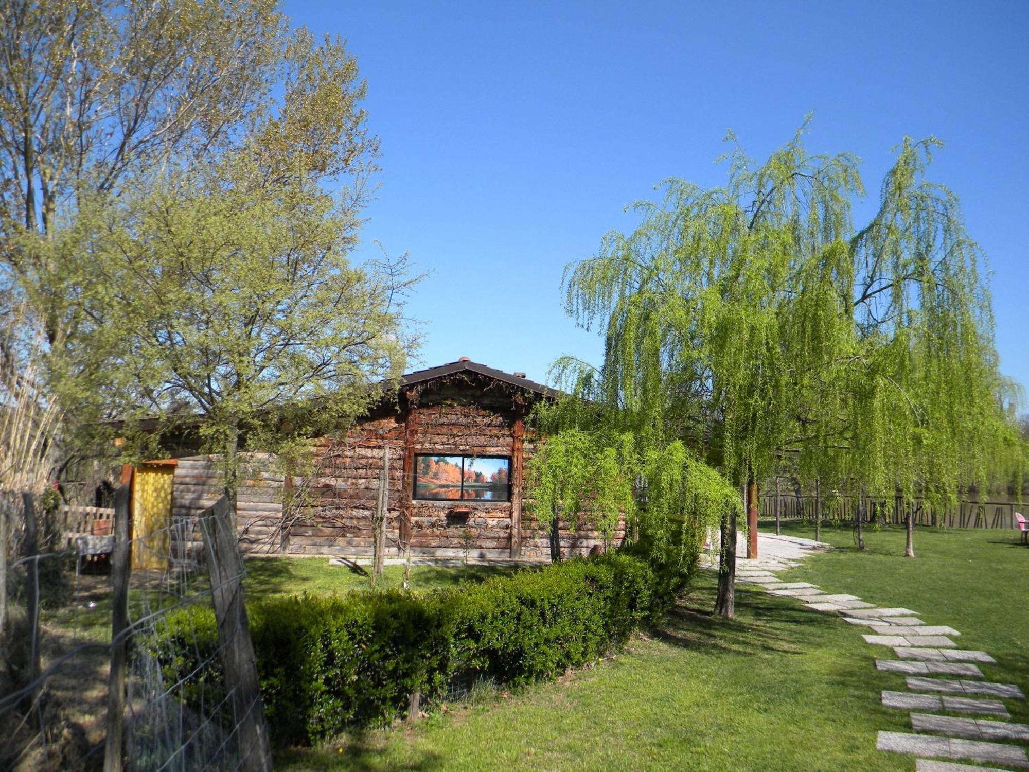 Villa Cascina Beneficio à Castelnuovo Bormida Extérieur photo