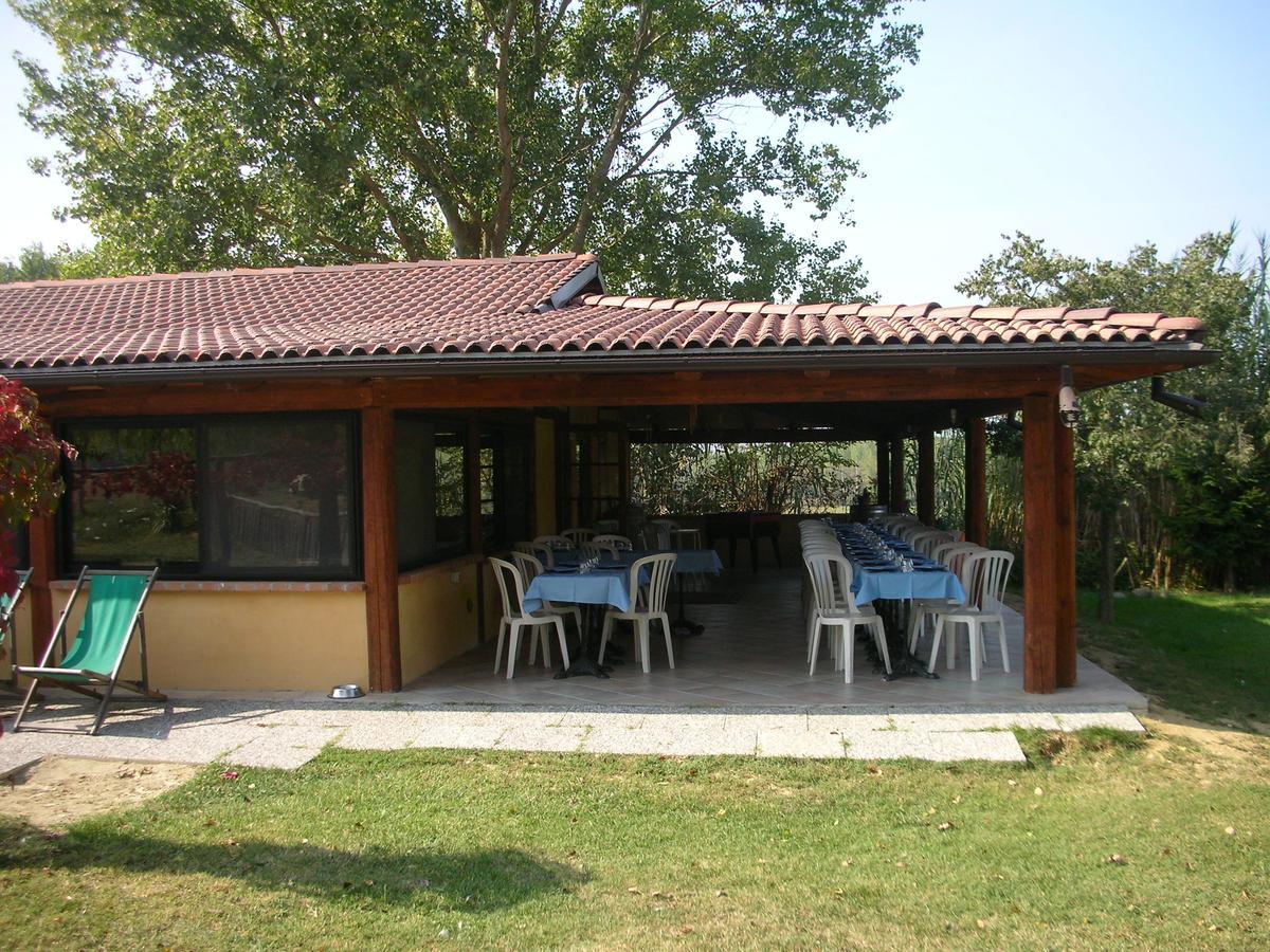 Villa Cascina Beneficio à Castelnuovo Bormida Extérieur photo